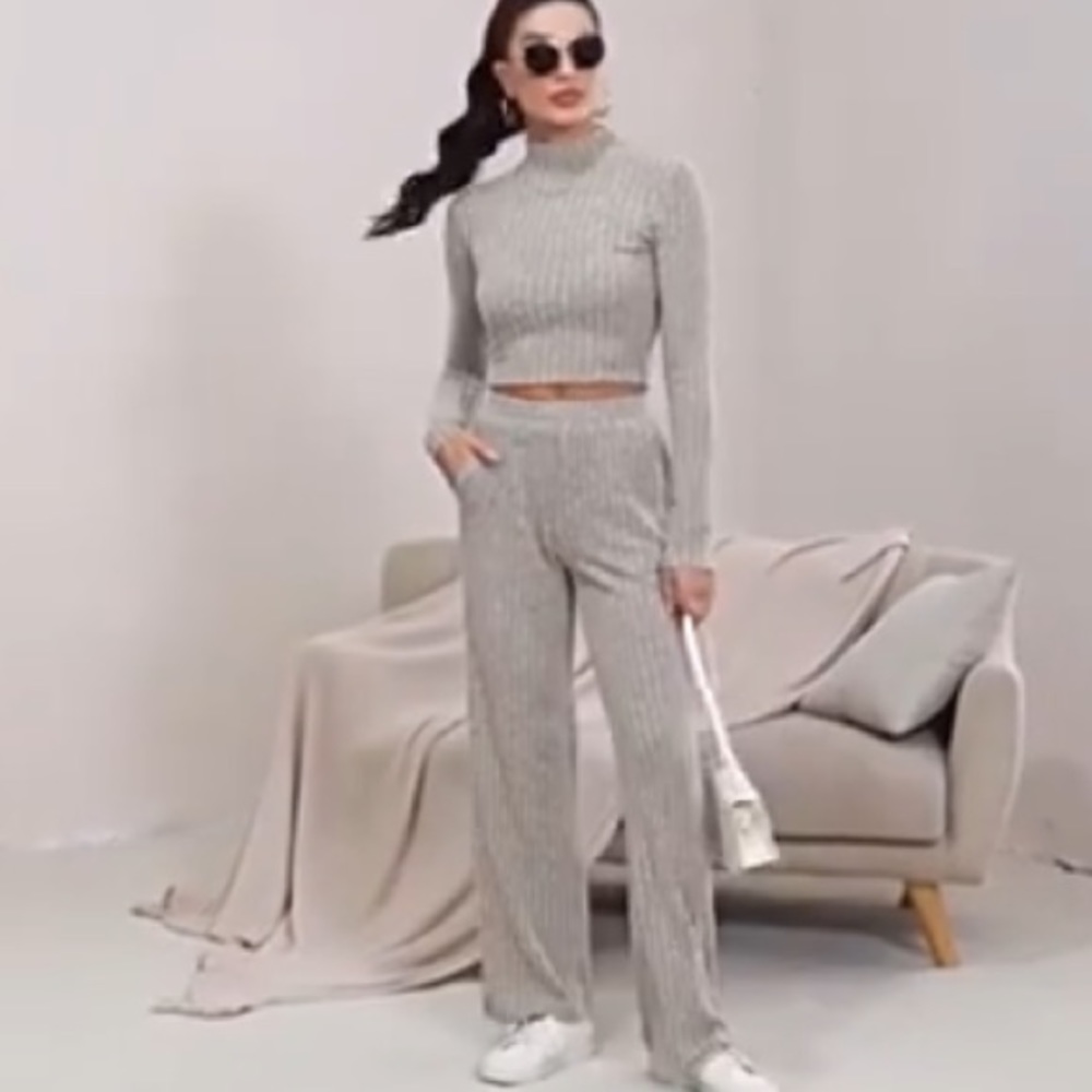 Slay In Gray Solid Knitted Long Sleeve Sweater An… - image 2